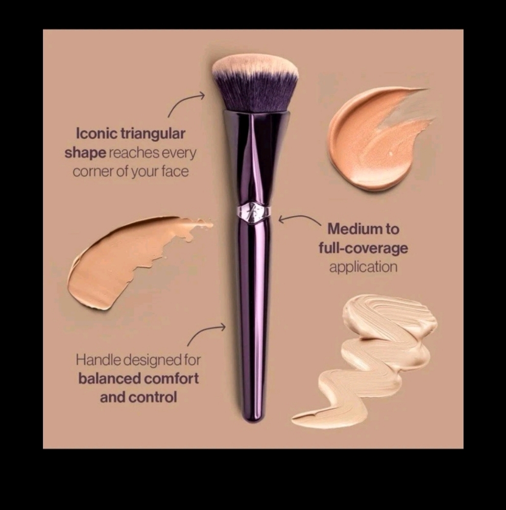 Anisa Beauty Pinnacle Foundation Brush